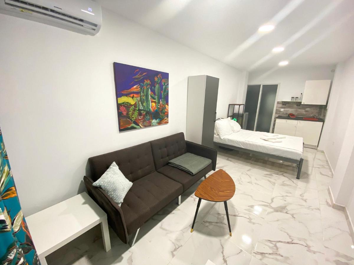 Nirvana Comfort Apartments 2 Salonicco Esterno foto